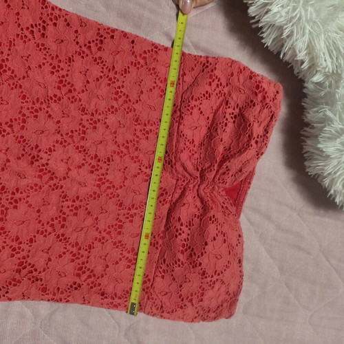 Coral lace strapless dress like new