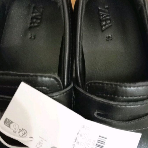 Zara Kids loafers new, size 25, black
