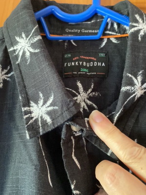 Funky Buddha men's shirt new, black and white, XL