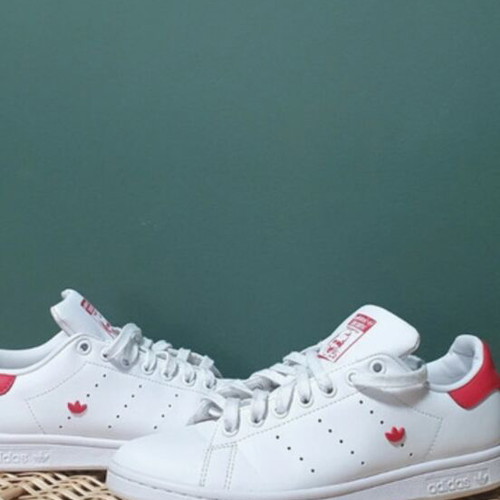 Adidas Stan Smith sneakers like new, size 39, white and red