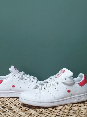 Adidas Stan Smith sneakers like new, size 39, white and red