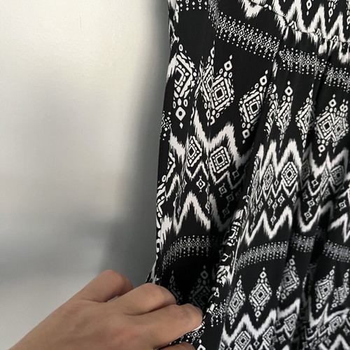Summer dress made in USA like new, black and white, size XL