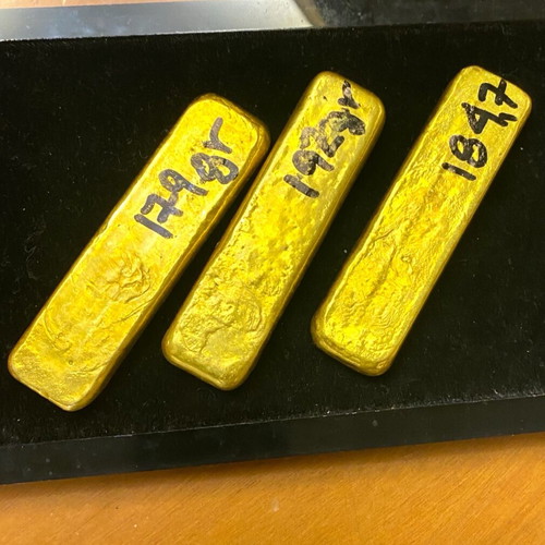 Gold bars new with 24k gold plating 8x2.5cm, 180g