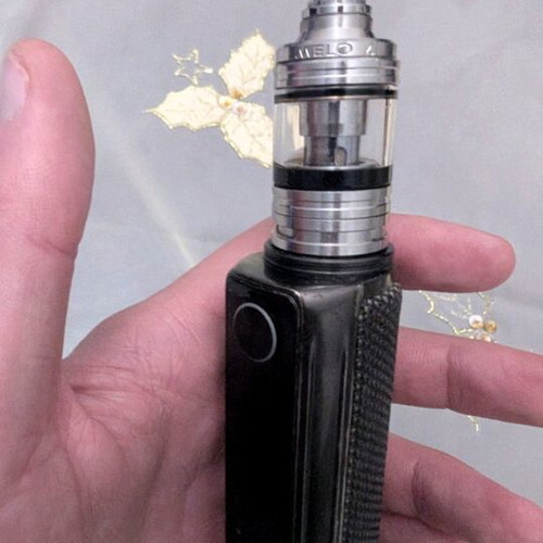 Melo 4 electronic cigarette and… - € 20,00