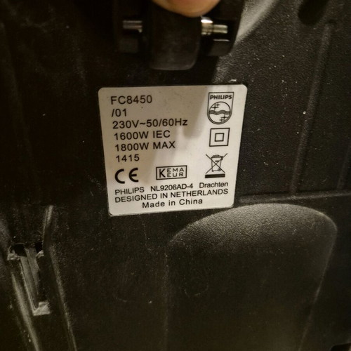 Philips PowerLife 1800W FC8450 vacuum cleaner used