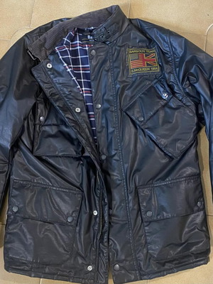 Barbour S.McQueen jacket like new, size M, black