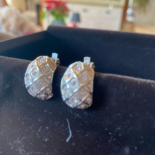 Clip earrings like new, silver with rhinestones