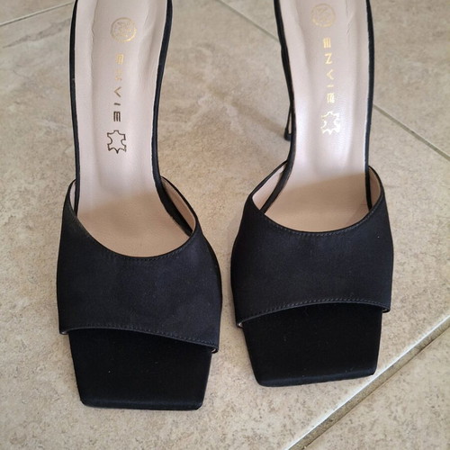 Envie Shoes black mules size 38 like new