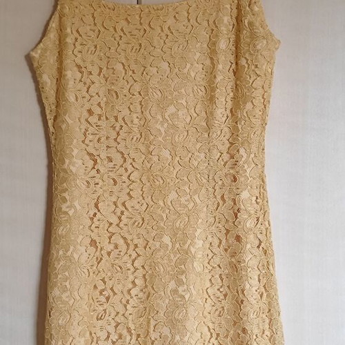 Anna Sereti Collection mini dress with yellow-beige lace, size 48