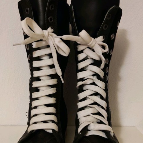 Metal look boots used, size 29, black with laces and zipper