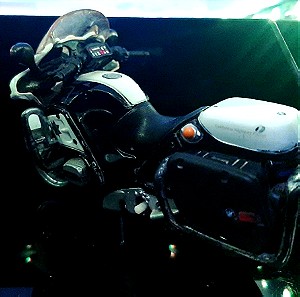 Police/BMW Motorbike