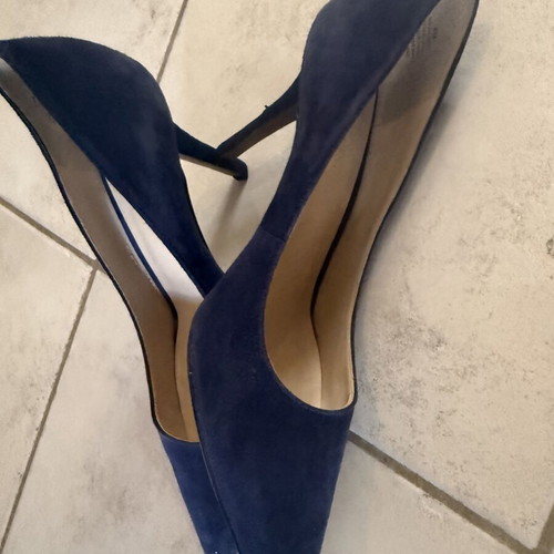 Nine West blue suede pumps size 38.5 used