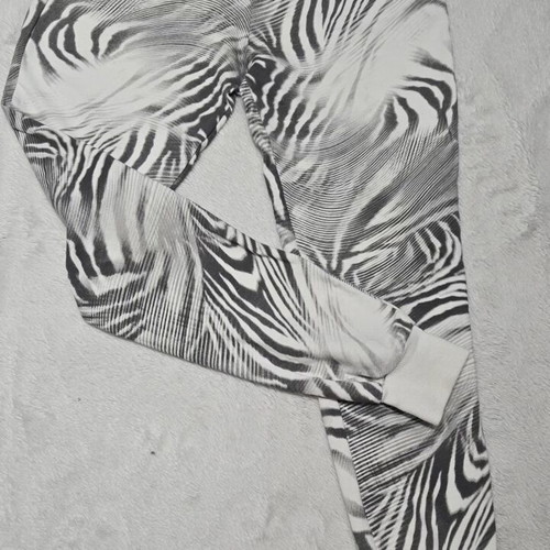 Zebra Print Pants like new, size M, cotton