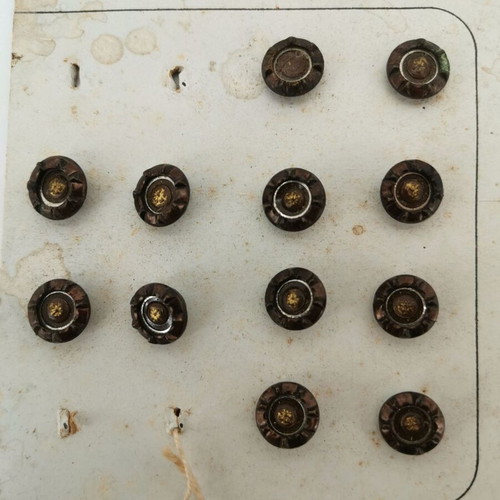 Metal buttons used from 1960, sold per piece