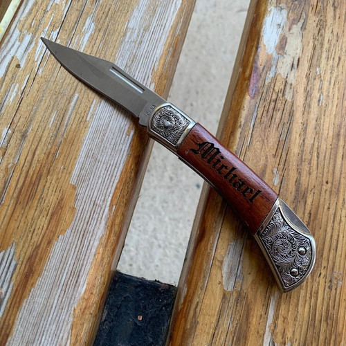 Lockback knife with Michael logo used