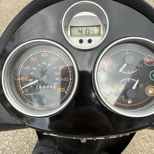 Piaggio Carnaby 125 scooter used, 15hp, blue, automatic