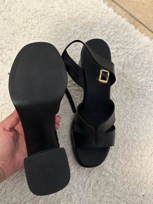 Sandals new size 41