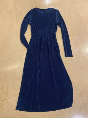 Zara Silky Ribbed Blue Midi Dress Long Sleeve used Size M