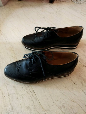 Oxford leather black shoes size 39 like new