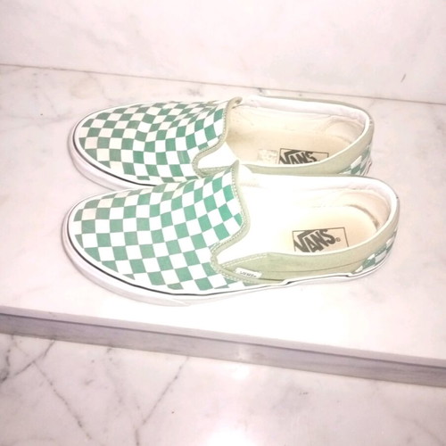 Vans shoes used, athletic style, size 43, white and green