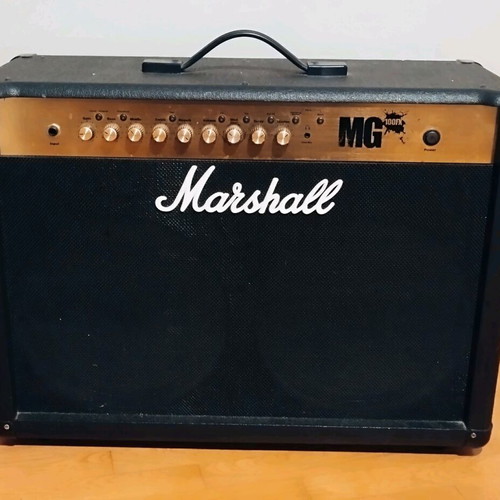 Marshall MG100FX amplifier like new 100W