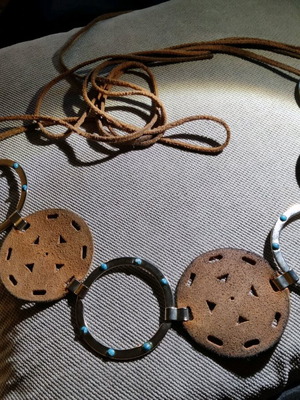 Belt women's genuine leather with metal rings and turquoise, like new, brown