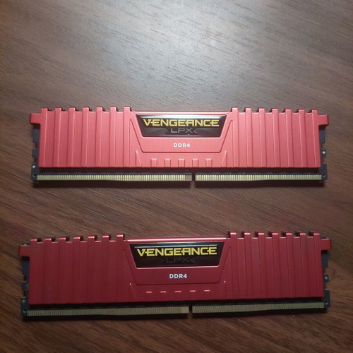 Corsair Vengeance LPX Red 16GB DDR4 RAM 2x8GB 2666MHz
