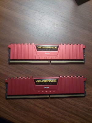 Corsair Vengeance LPX Red 16GB DDR4 RAM 2x8GB 2666MHz