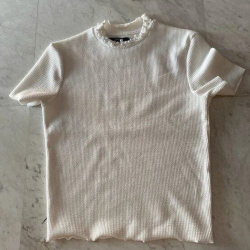 Bershka white t-shirt with pearls on collar, size S
