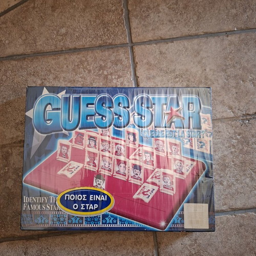 Guess Star board game for 2 players, new in box
