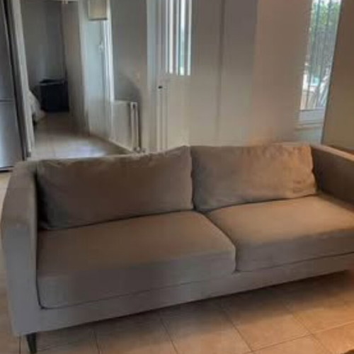 Three-seater sofa like new