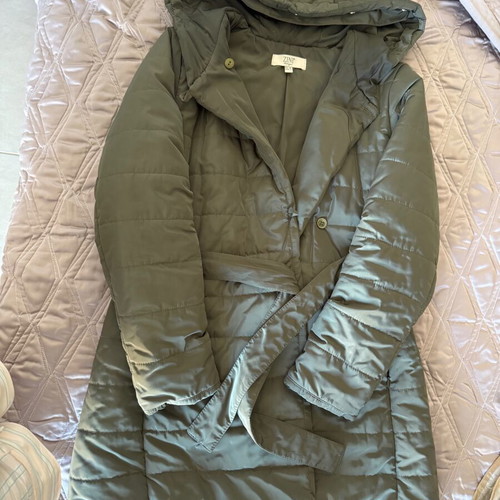 Zini women's long jacket like new, khaki with hood and belt