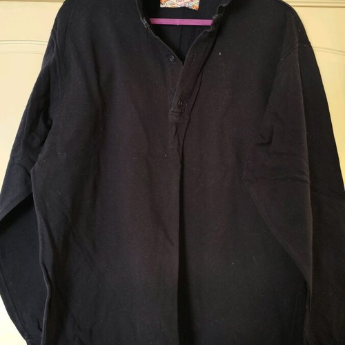 Men's shirt used, size L, black