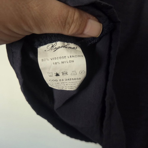 Regalinas sleeveless top like new, dark blue