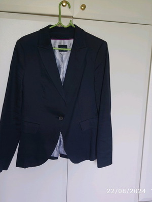 Zara blue blazer medium like new, excellent quality