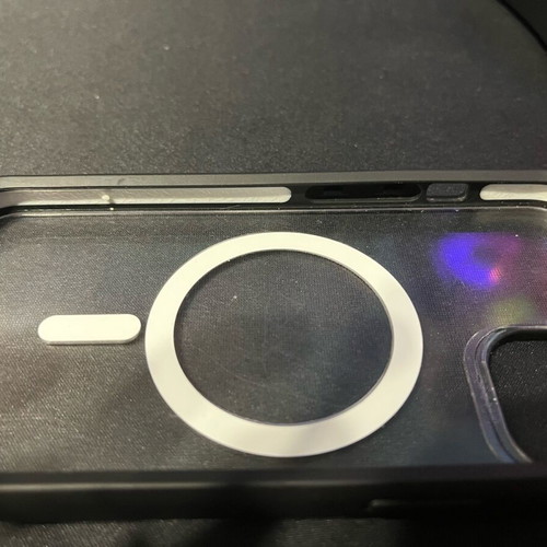 iPhone 13 Mobile Fox case used with MagSafe, full shock protection, nude transparent
