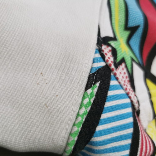Volcom sweatshirt medium used, multicolor