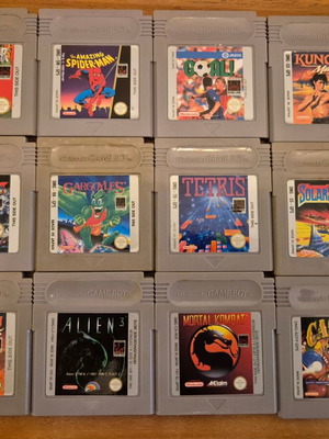 Nintendo Game Boy games used, including Kung Fu, Gargoyle Quest, Tetris