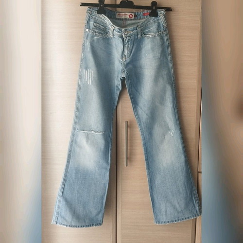 Miss Denim denim jeans used, bell-bottom, size 28, light wash with rips