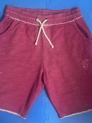 BodyTalk men's distressed red/pink shorts, size M