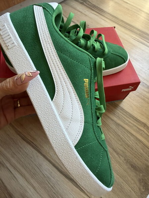 Puma Club II sneakers new, green, size 45