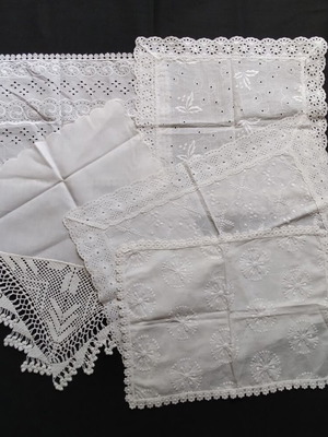 Various small embroidered linens used, pack of 5 pieces