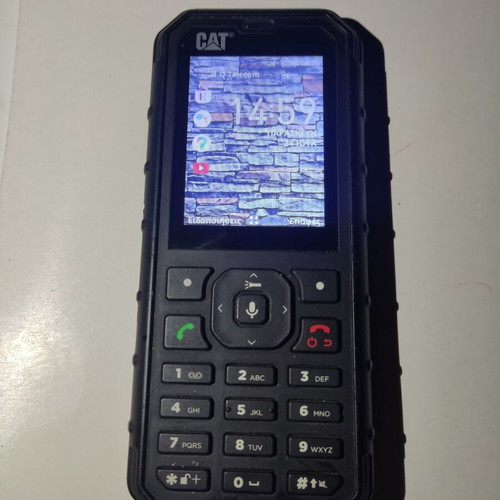 Cat B35 phone like new, black, with charger