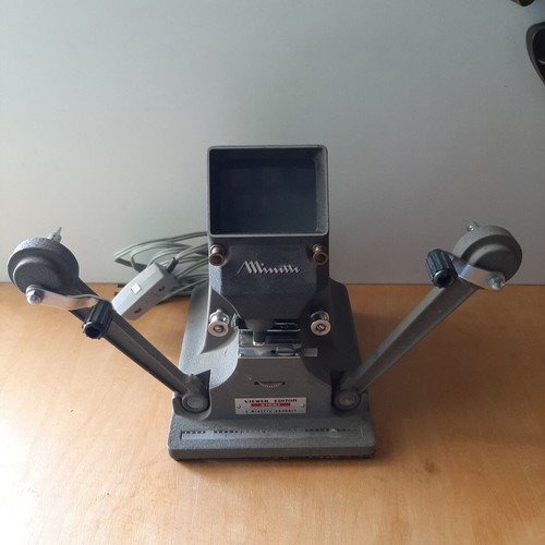 Minette Viewer Editor vintage 8mm film projector used