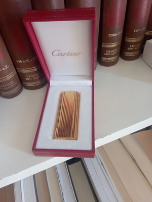 Cartier Gordon lighter ribbed pinstripe like new, gold plated