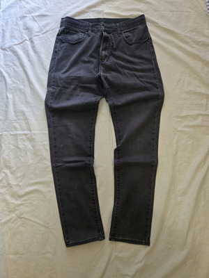 Uniqlo Grey Stretch Slim Fit Pants used, size M (W30–33)