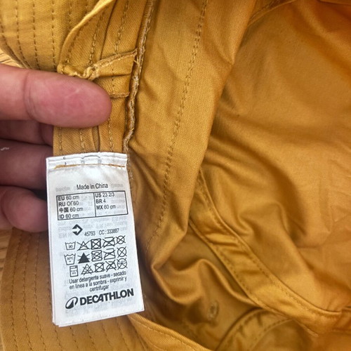 Bucket hat size 60 mustard like new