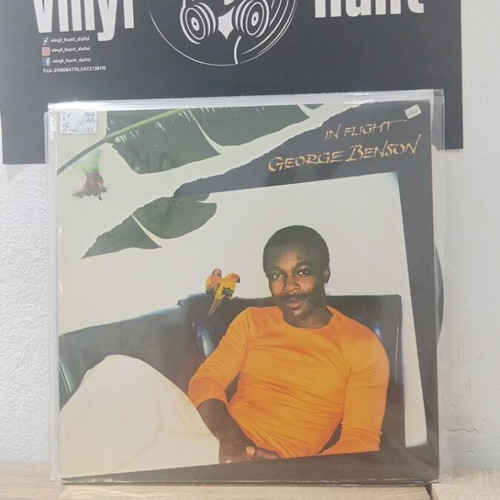 George Benson In Flight vinyl record used, jazz