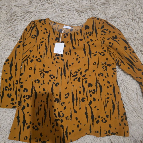 Orange blouse size M new