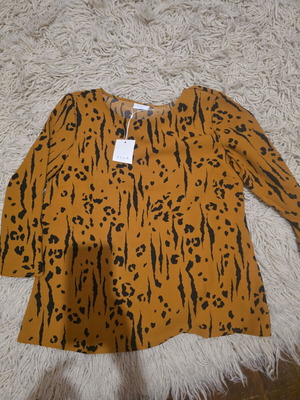 Orange blouse size M new